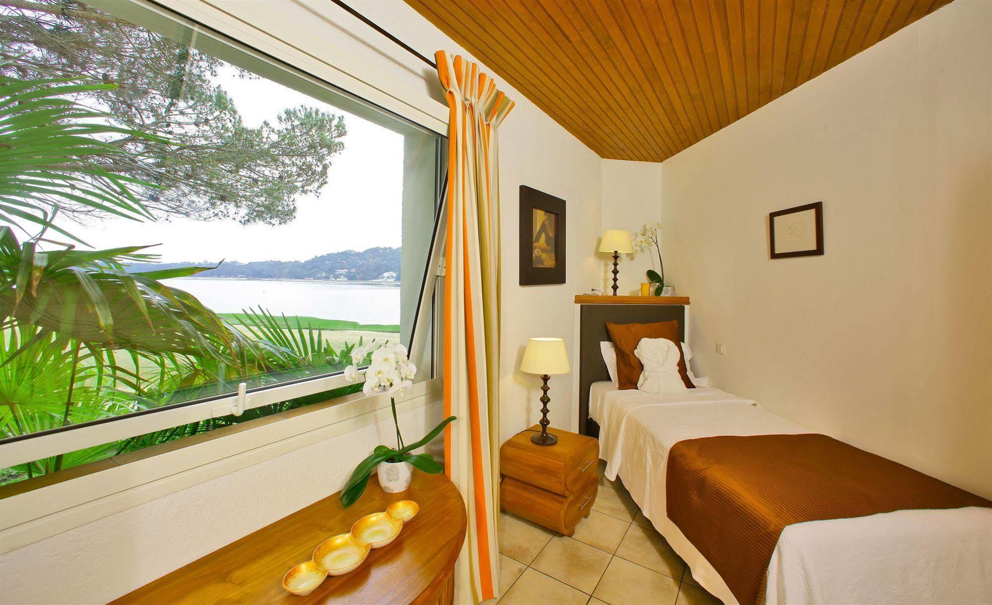 Hotel Les Hortensias Du Lac Soorts-Hossegor Eksteriør bilde